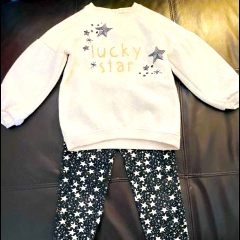 Jessica Simpsons 2 pc clothing